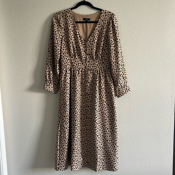 J. Crew Dresses & Skirts - J.Crew Leopard Print Midi Dress